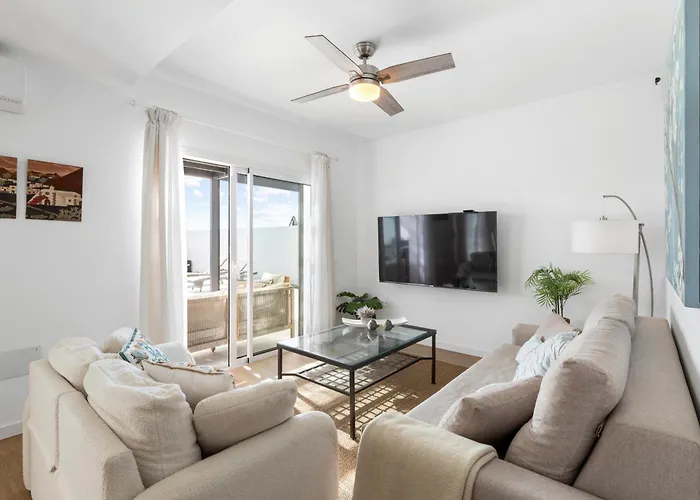 Julieta - Privacidad, Exclusividad Y Piscina Climatizada * Playa Blanca