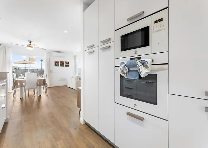 Julieta - Privacidad, Exclusividad Y Piscina Climatizada * Playa Blanca (Lanzarote)