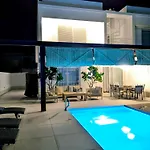 Βίλα Julieta - Privacidad, Exclusividad Y Piscina Climatizada *